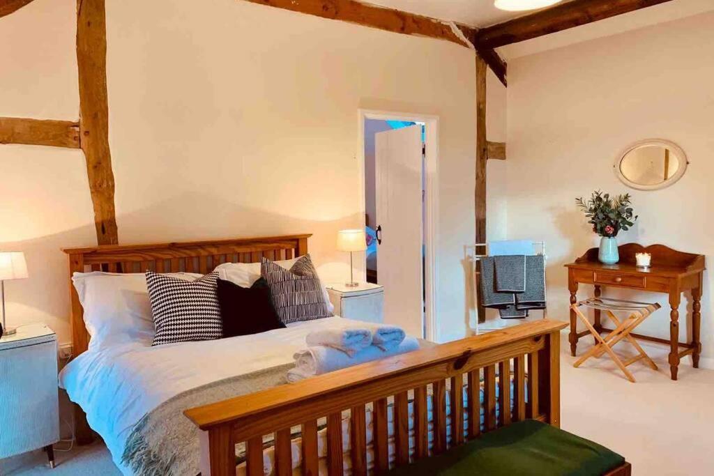 Upper Heath Farm - Stable Cottage Ludlow クレイブン・アームス エクステリア 写真