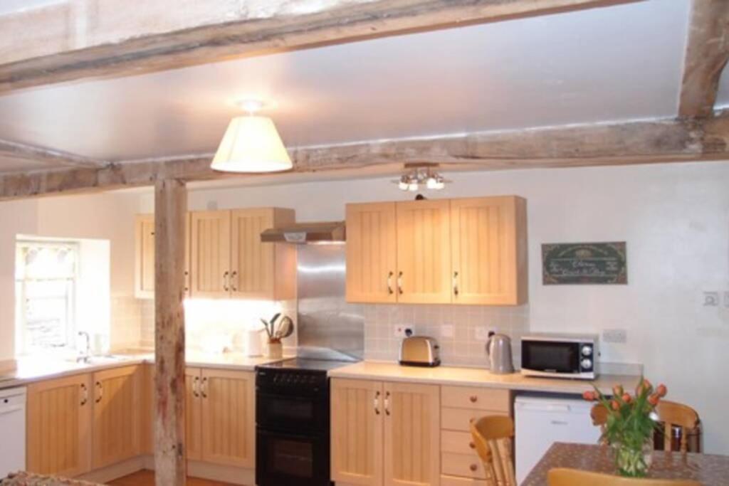 Upper Heath Farm - Stable Cottage Ludlow クレイブン・アームス エクステリア 写真